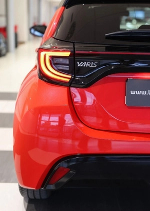 Toyota Yaris cena 96850 przebieg: 57087, rok produkcji 2021 z Świdwin małe 596